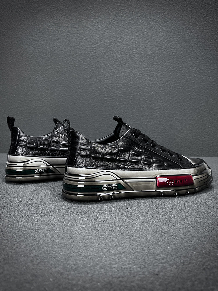 European Station Autumn and Winter Epoxy Crocodile Pattern Casual Board Shoes