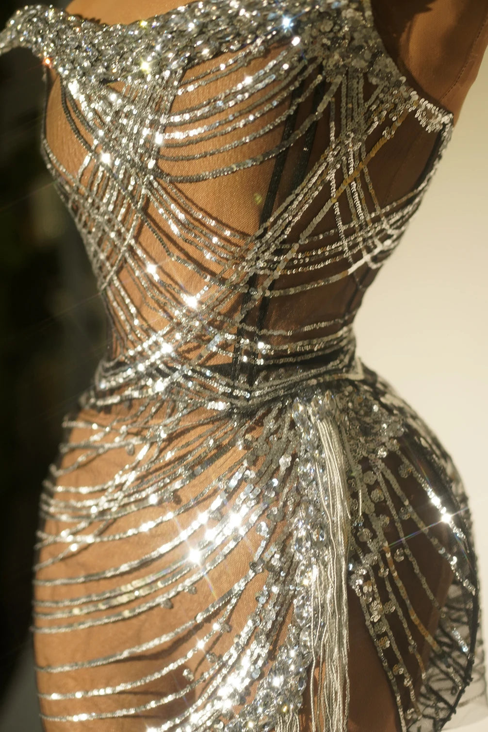 Sexy Sleeveless Slip Dress Performance Wear Shiny Sequins Women Rhinestone Tassel Mini Dresses Birthday Party Gowns Stage Wear