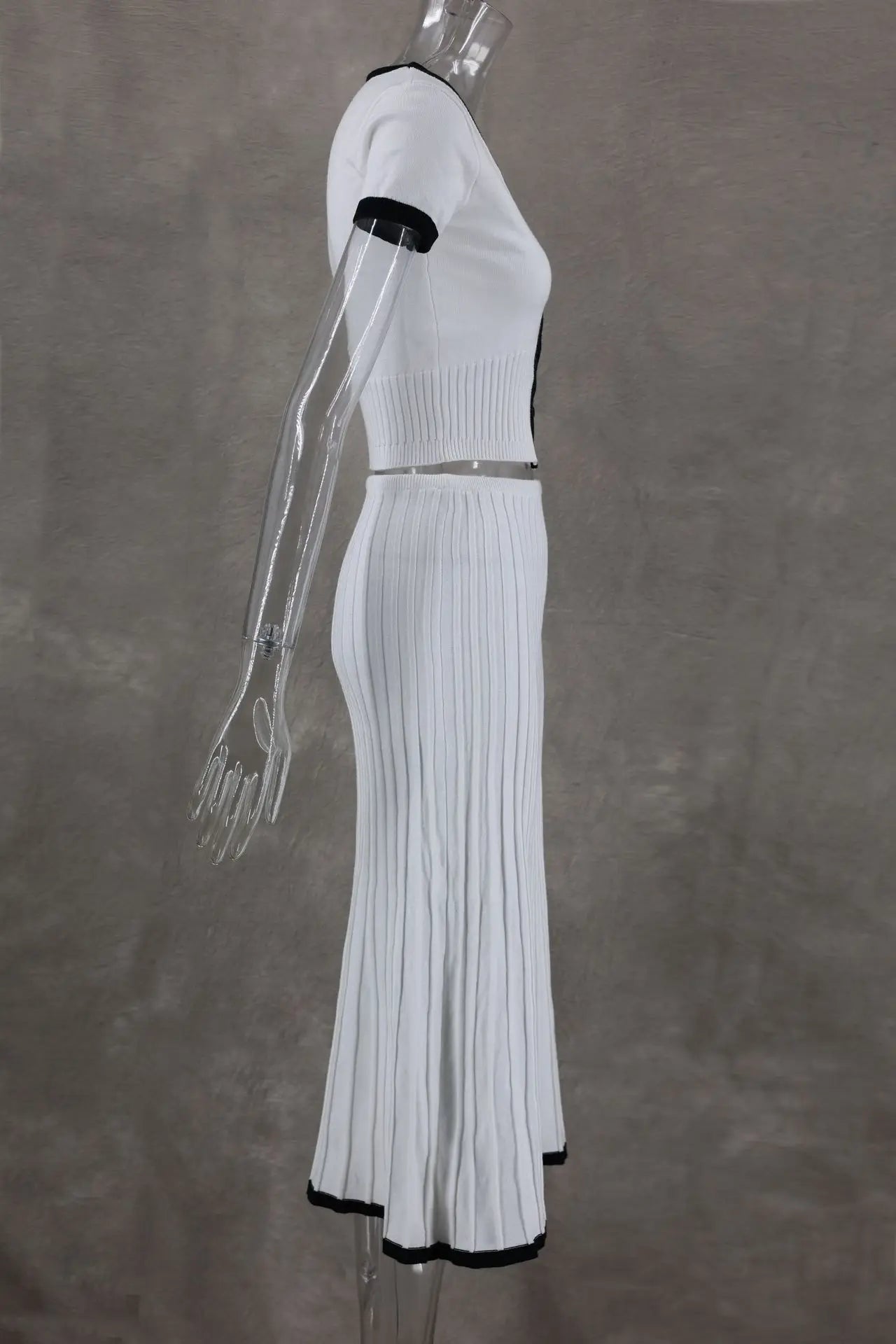 2024 Summer Women White long Skirt Suit Short Sleeve V-neck crop top pleated set elegant dress 2 piece skirt set Plus Size S-3XL