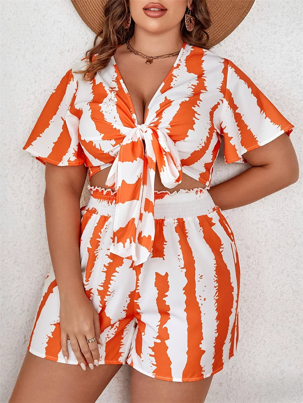 GIBSIE Plus Size Boho Beach Vacation Summer Two Piece Set Women's Casual Print Deep V-Neck Crop Top And Shorts Sets Women Outfit