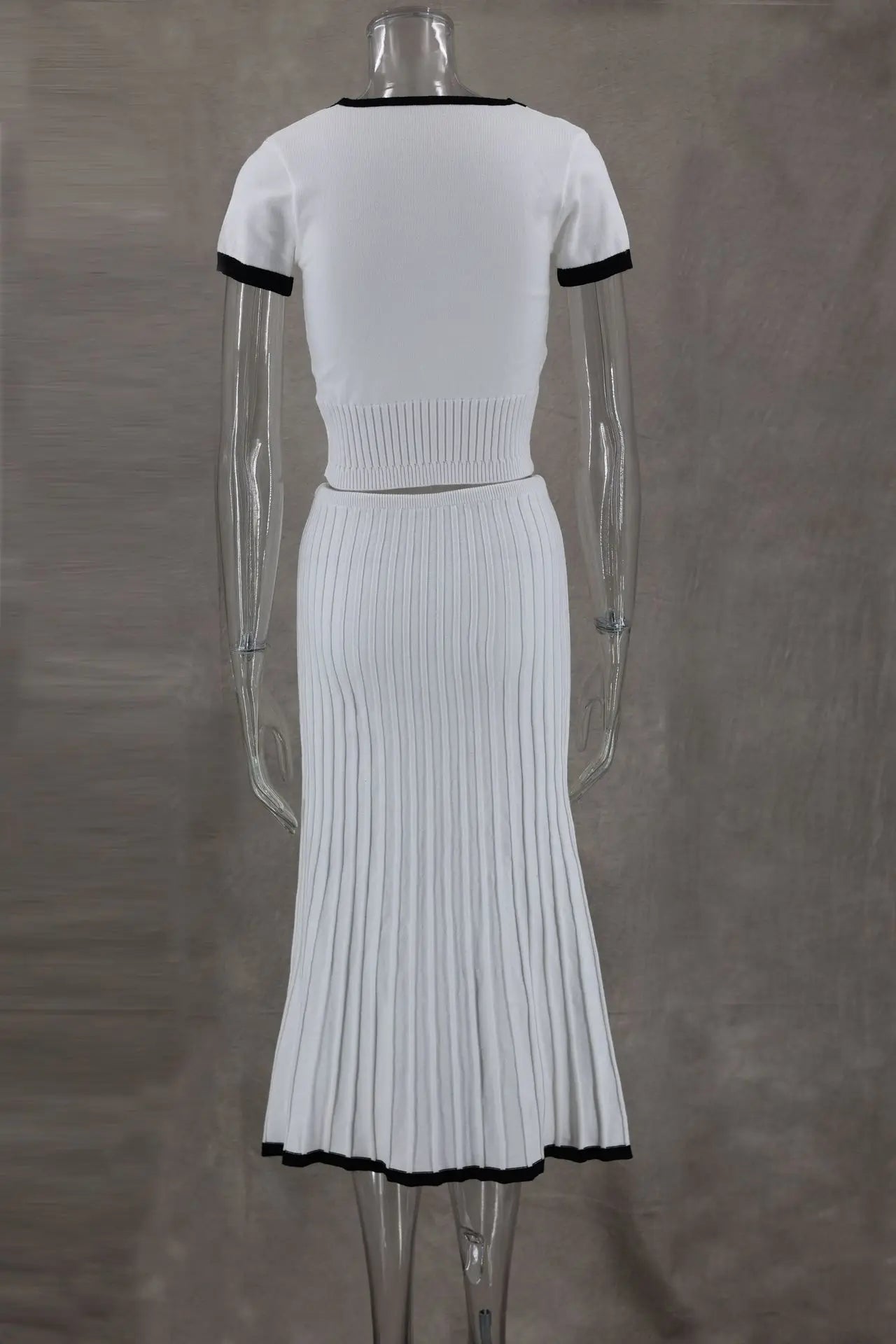 2024 Summer Women White long Skirt Suit Short Sleeve V-neck crop top pleated set elegant dress 2 piece skirt set Plus Size S-3XL