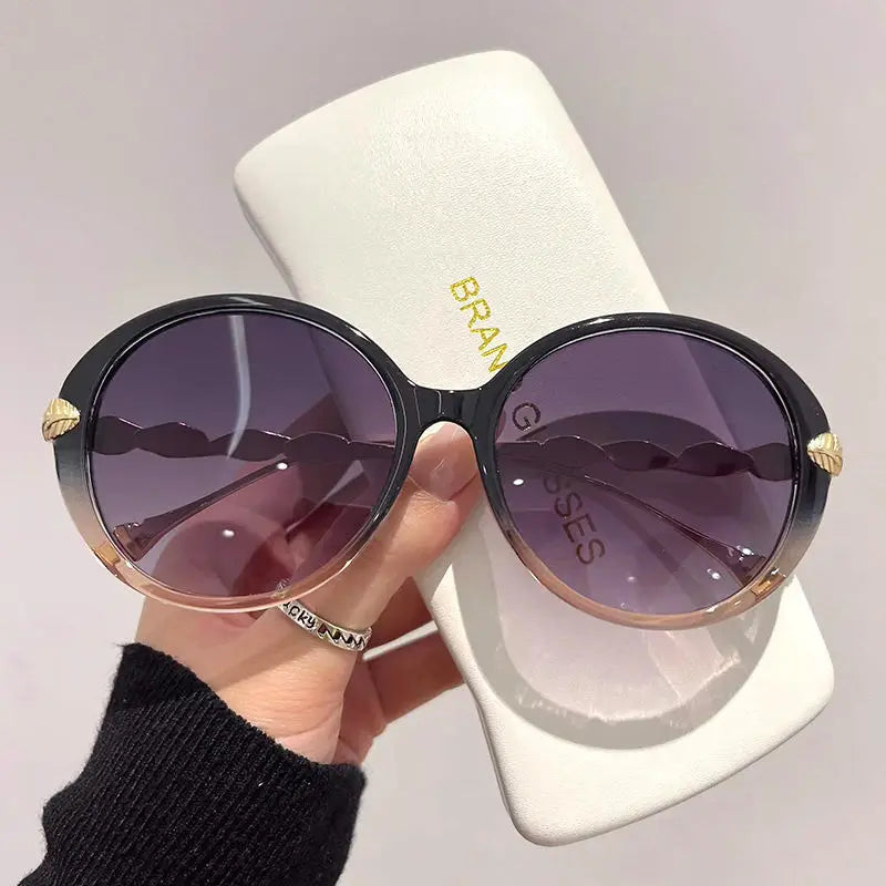 Vintage Round Sunglasses Women 2025 Brand Designer Luxury Gradient Sun Glasses Female Punk Frame Retro Eyewear Shades UV400