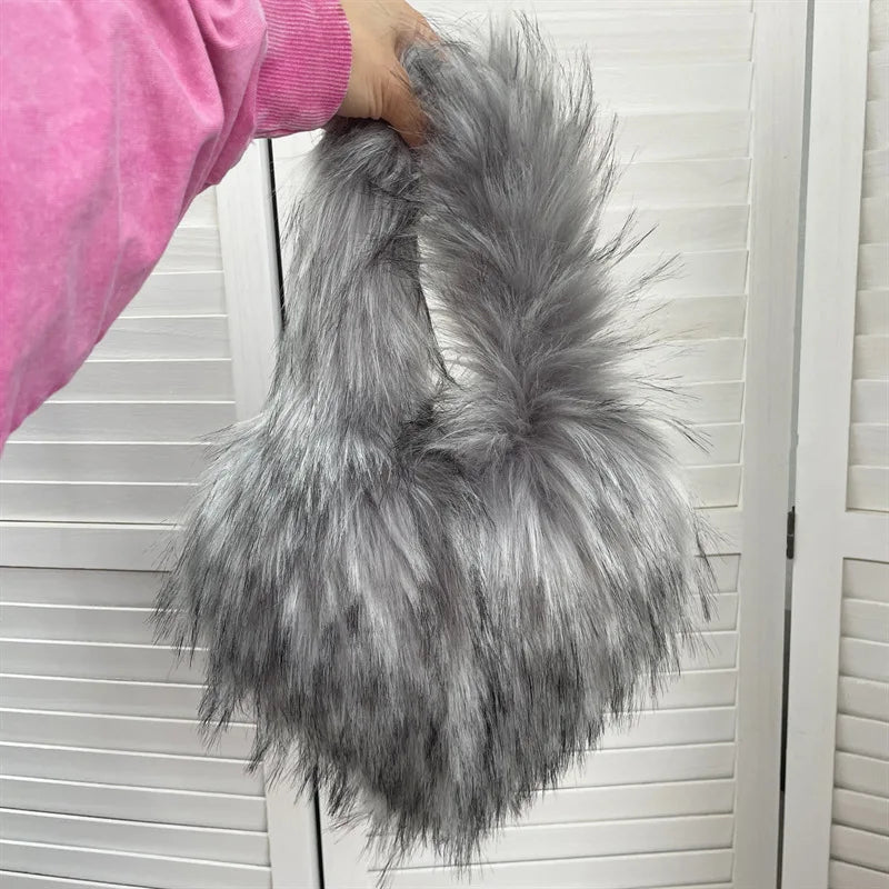 Fluffy Plush Heart Shaped Women bags