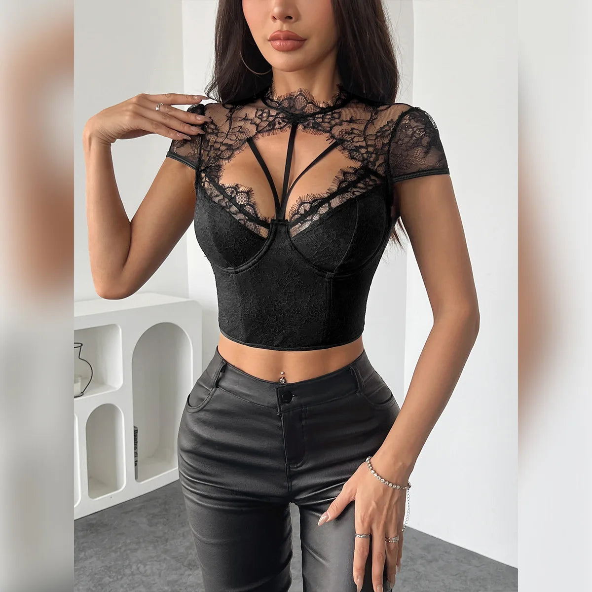 Fashion Black Lack Mesh Crop Tops Elegant Women Camisole 2025 Summer Fit Tank Top Sexy Lingerie Go Out Wear Corset Woman Clothes