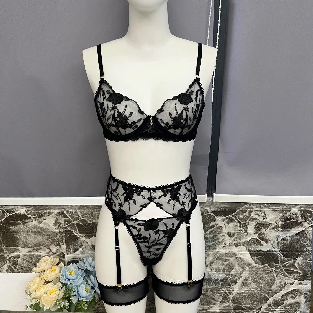 Women's Lingerie Set Sexy Tights Tightening Body Damkie Shoes Sets Hot Fancy Underwear 18 Sex Blizna Zhnya 2025 Shorts Woman