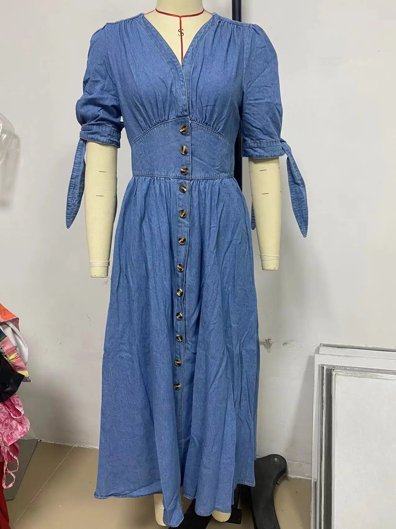 Sexy V-neck Long Single-Breasted Denim Dress