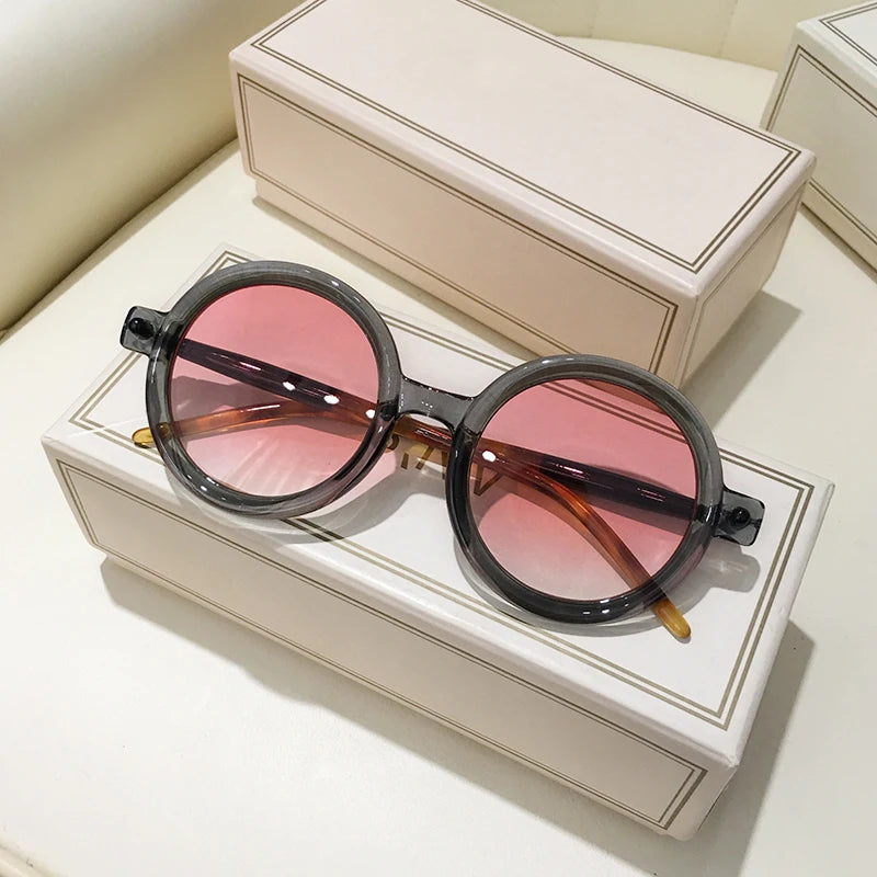 Retro Gray Pink Lens Round Sunglasses Women 2025 Brand Trendy Shiny Circle Frame Men Spectacle Plain Eyewear Shades Sun Glasses