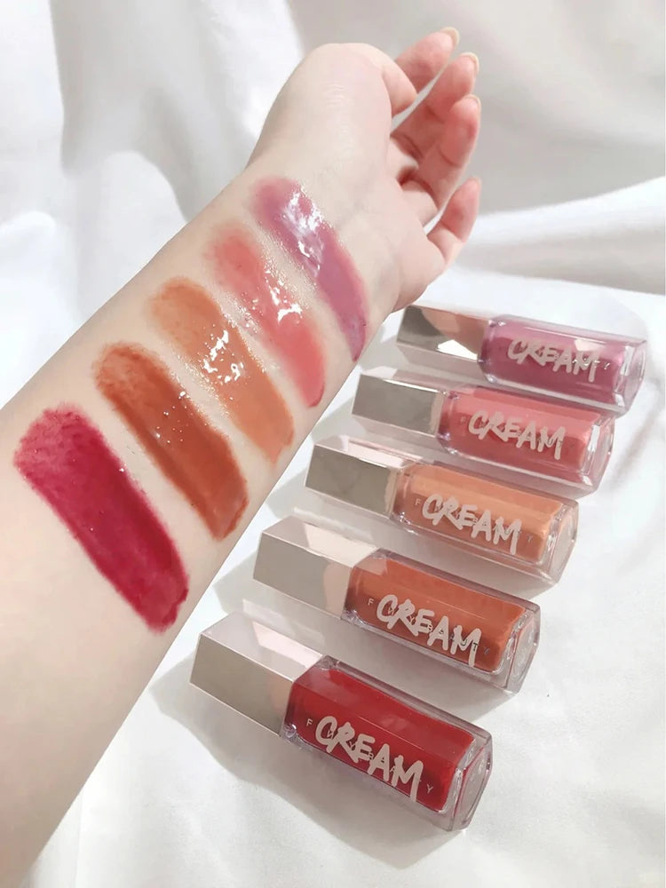 Liquid Moisturizing Drip Lip Cream