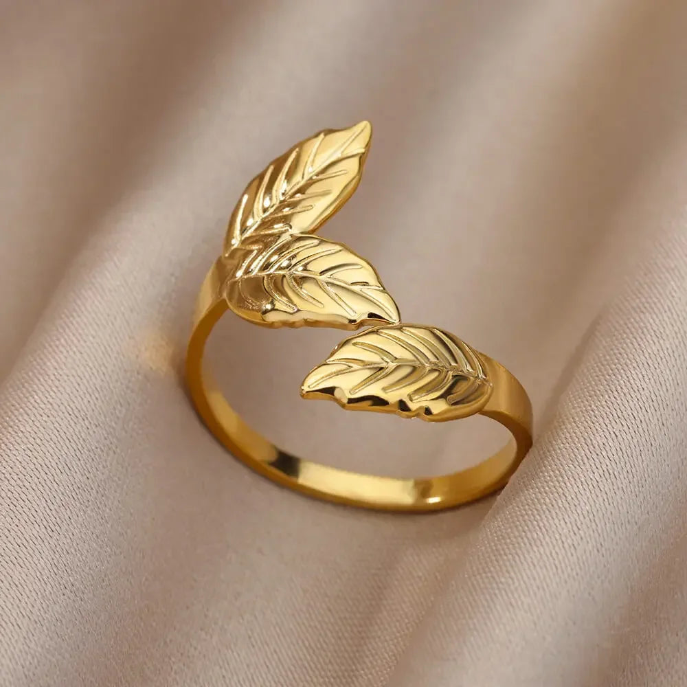 Women's Stainless Steel Heart Ring Gold Waterproof