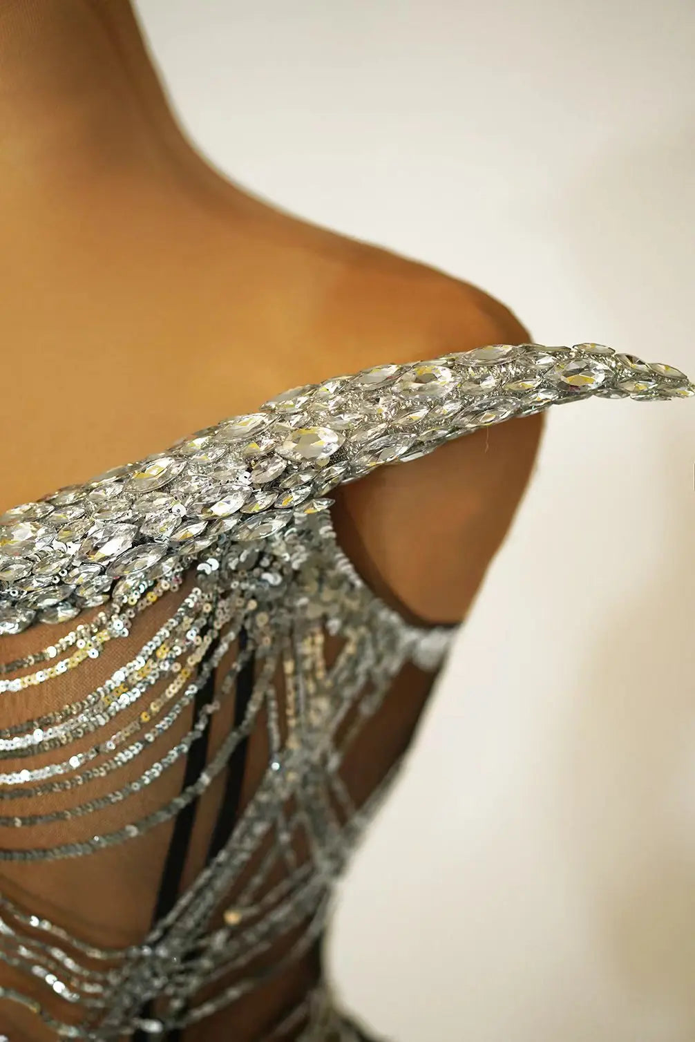 Sexy Sleeveless Slip Dress Performance Wear Shiny Sequins Women Rhinestone Tassel Mini Dresses Birthday Party Gowns Stage Wear