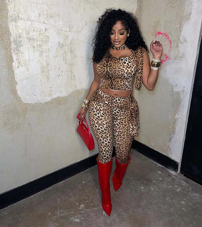Leopard Print 2 Two Piece Set Women Outfit Sleeveless Crop Top and Shorts Sets 2025 Trendy Sexy Stretch Lace-Up Capri Pant Suit